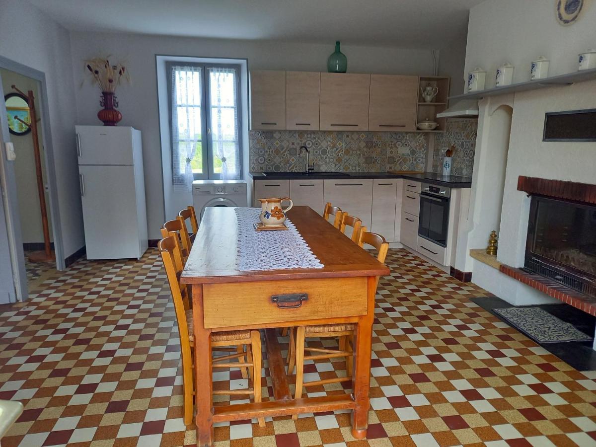 Gîte de Bazeille Saint-Avit-Sénieur Exterior foto